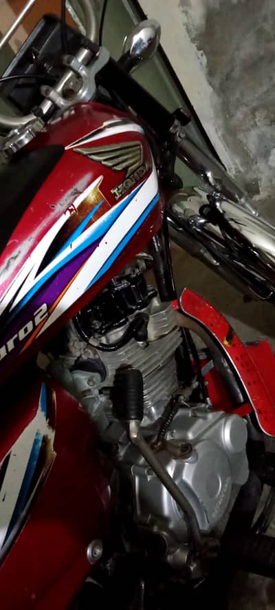 ~TOTAL GENUINE BIKE  HONDA CG 125 MODEL 2015