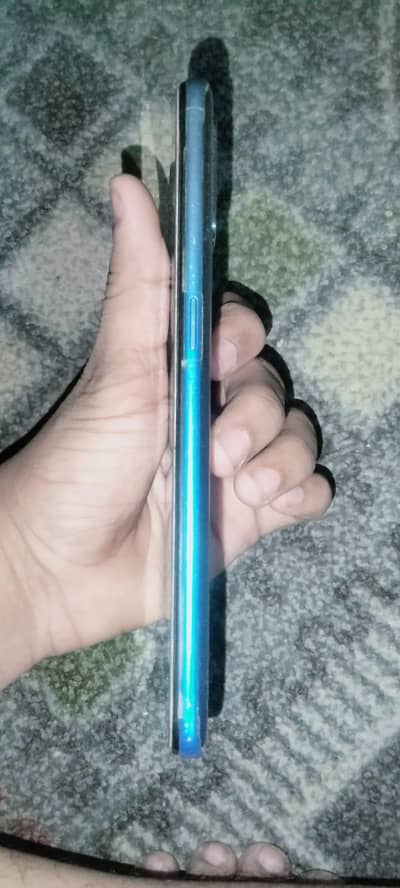 muja pasio ke zaroorat ha mobile oppoa53