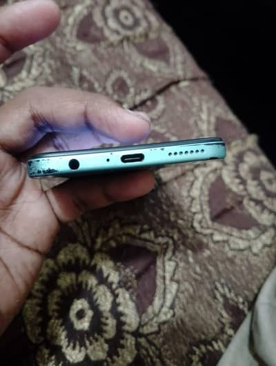 techno camon 19 neo 6GB ram 128GB room