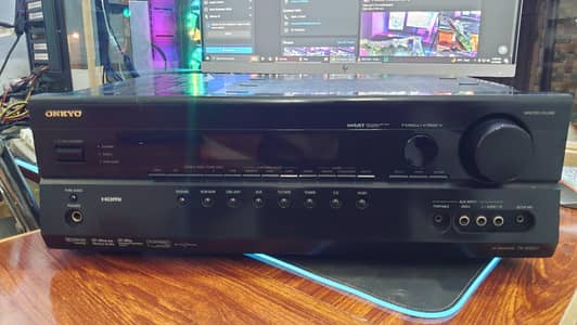 Onkyo 5.1 chanal amplifier