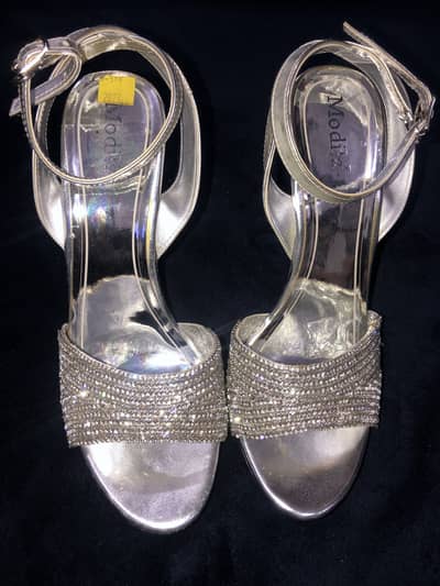 Modila bridal heels