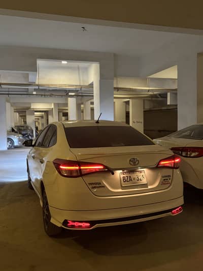 Yaris aero full option