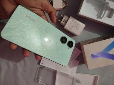 vivo y03t. 4 . . 128 . . with original box charger . 0328.65,87.369,,