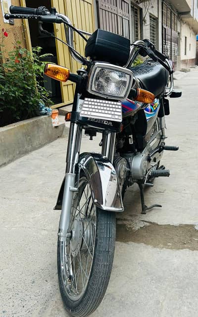 i want to sell my bike honda CD70 in good and neat and clean condition
