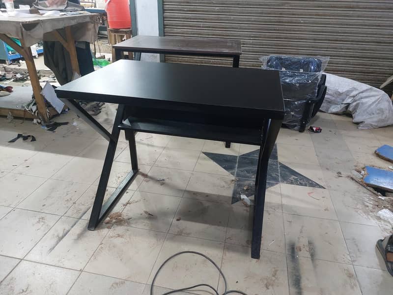 Computer Table/ Laptop Table/ Study Table/ Workstation/ Office Table 11