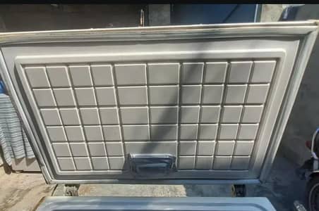 Single Door Deep Freezer