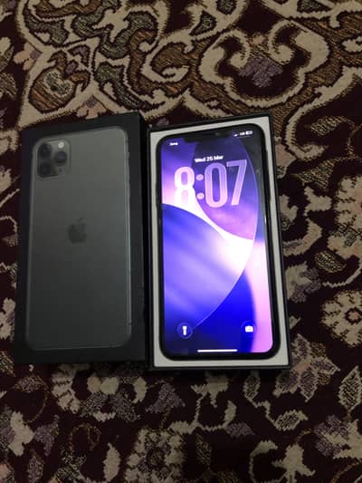 iPhone 11 Pro Max 256GB offeical PTA Approved box and cebal available