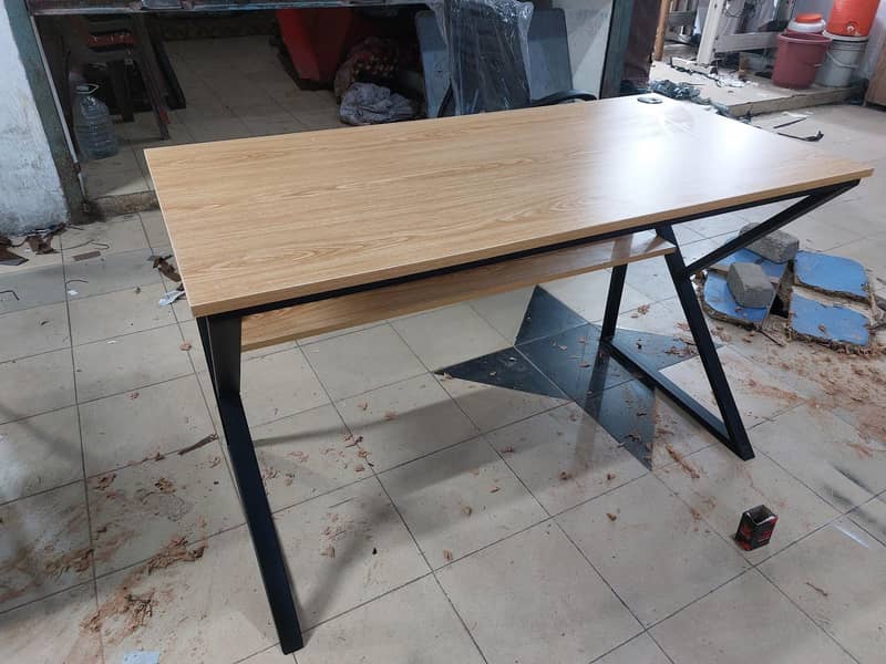 Computer Table/ Laptop Table/ Study Table/ Workstation/ Office Table 15