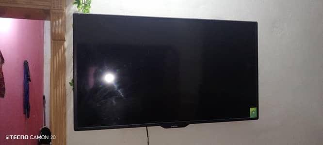 43" inches LED panel Broken