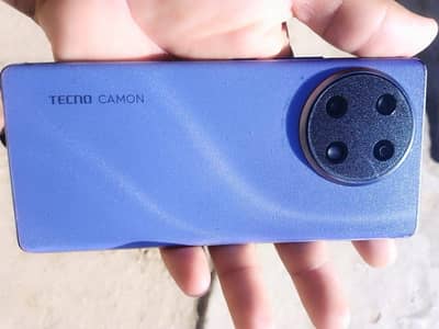 8 GB 256 GB all aaseries