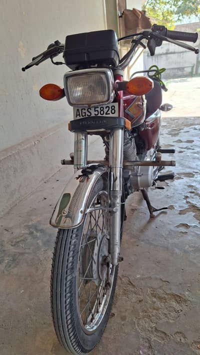 HONDA CG125 2021 RED