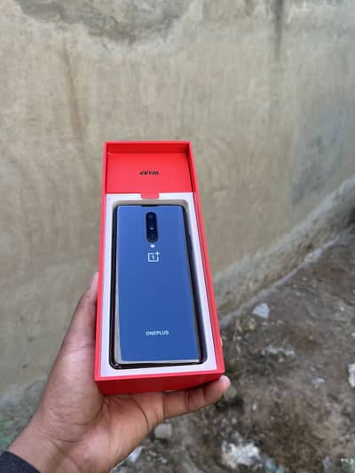 One plus 8pro duel physical 12/256 gb with box and charger