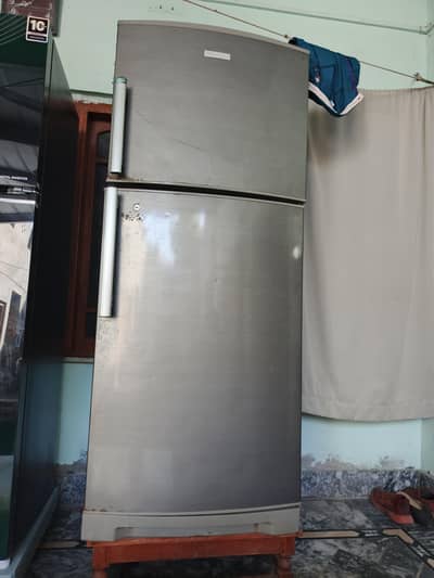 Electrolux refrigerator