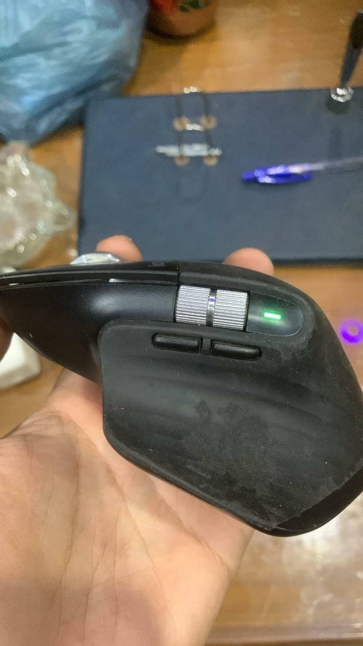logitech mx master 3 mouse 1