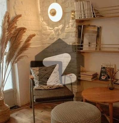 Bahria Town - Sector C Flat Sized 900 Square Feet Is Available