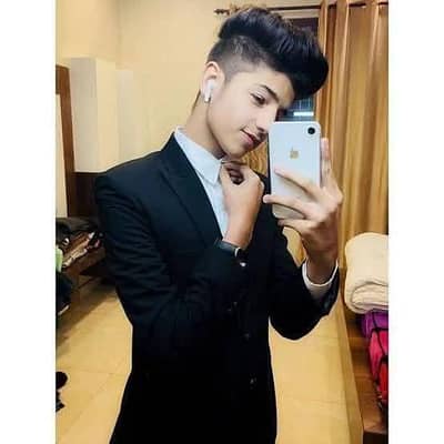 house helper ,house keeper I need job