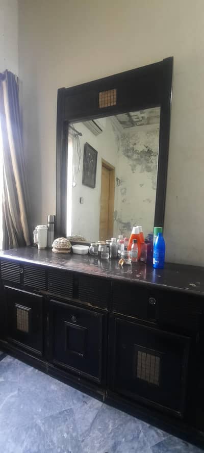 Wooden plus MDF King sized bed