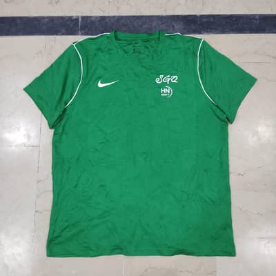 Original dri fit nike shirt  XXL