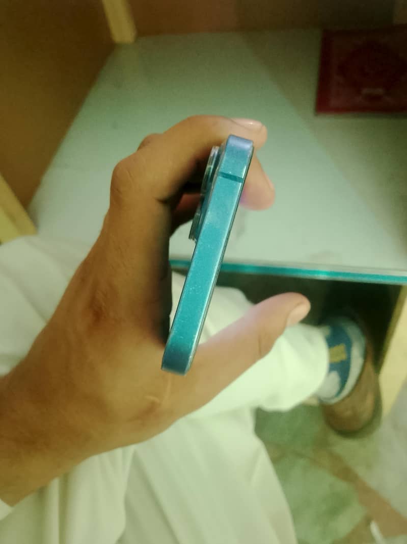 iphone 13 sim working 4