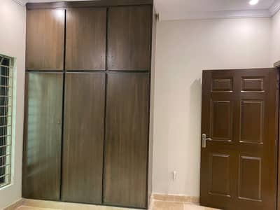 2 Bed Corner Flat For Sale On Reasonable Price