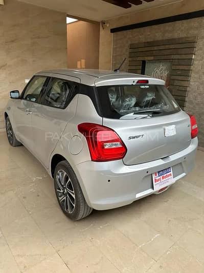 Suzuki Swift GLX CVT 2026