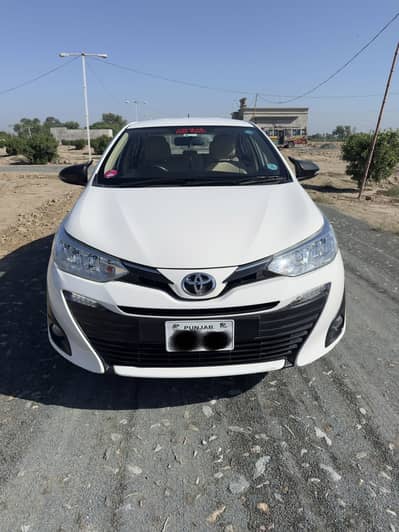 Toyota Yaris sedan ATIV X CVT 1.5