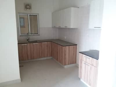 Get A Prime Location 1100 Square Feet Flat For rent In Bahria Heights