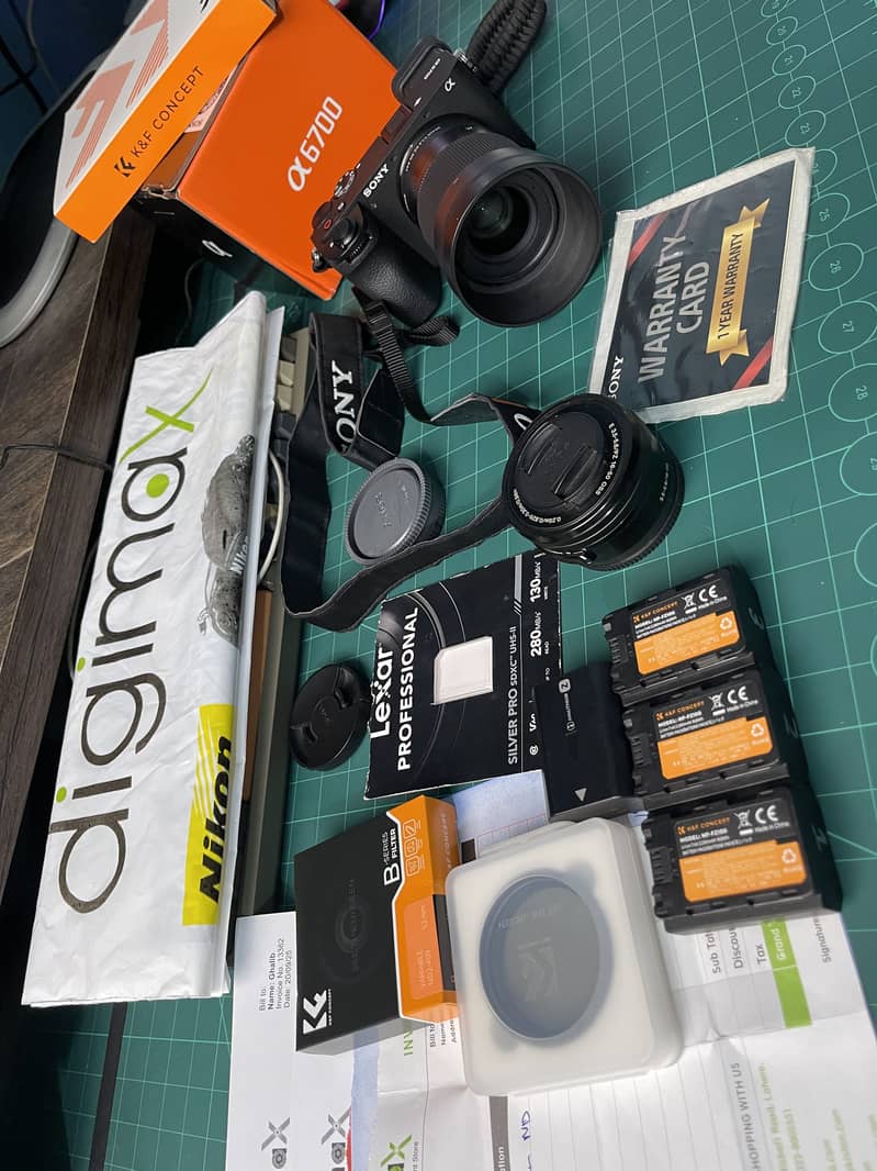 Sony A6700 complete kit 15