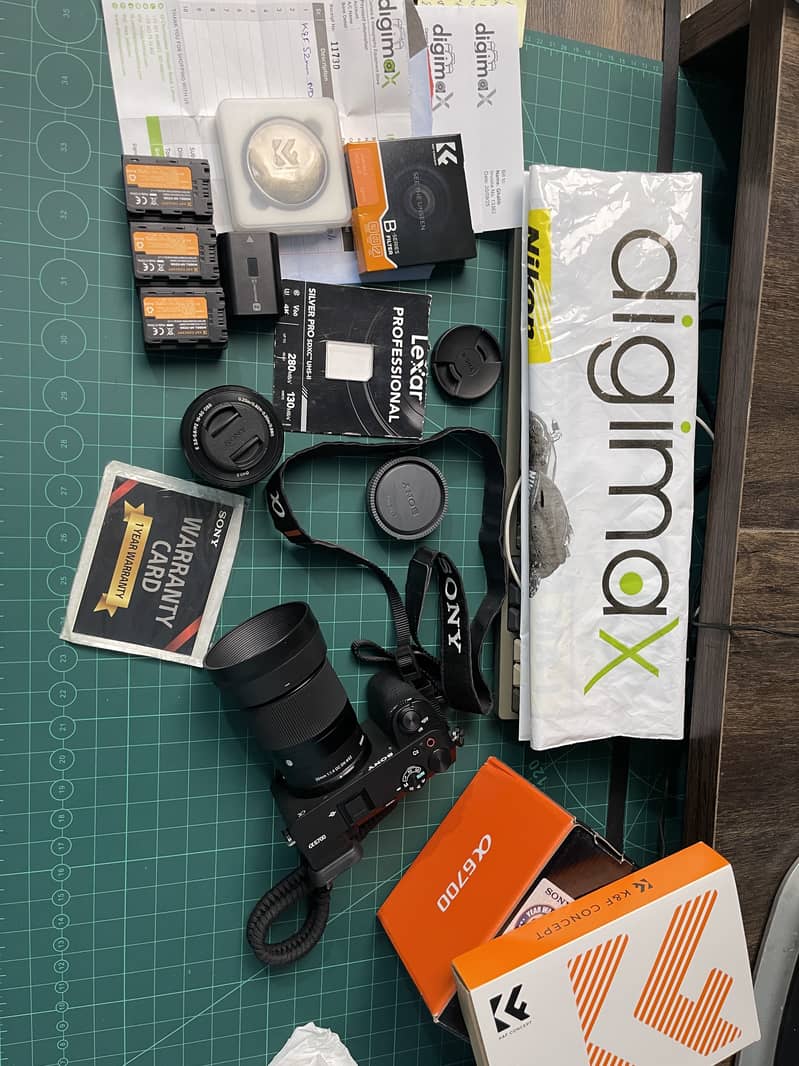 Sony A6700 complete kit 17