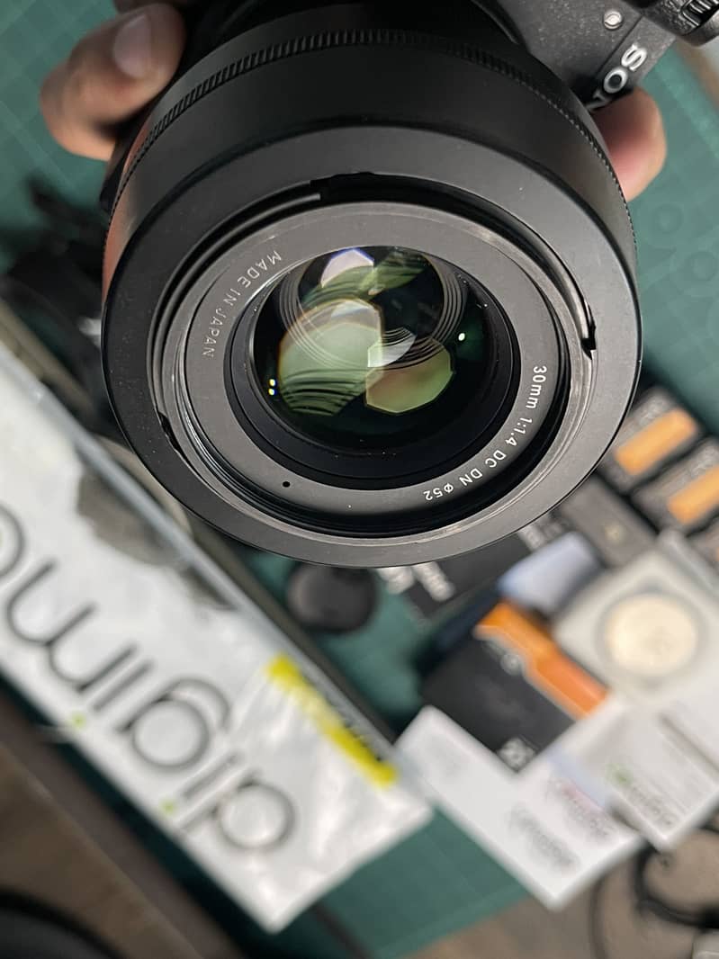Sony A6700 complete kit 18