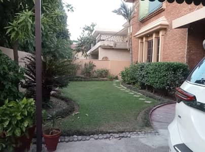 House Sized 1 Kanal For Rent In Cavalry Ground