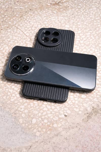 Tecno spark 30 pro 6+8/128