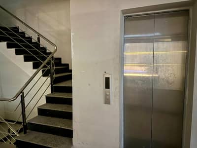 4th Floor 10 Marla Corner Building Commercial Floor For Rent In Defence Raya Fairways DHA Phase 6