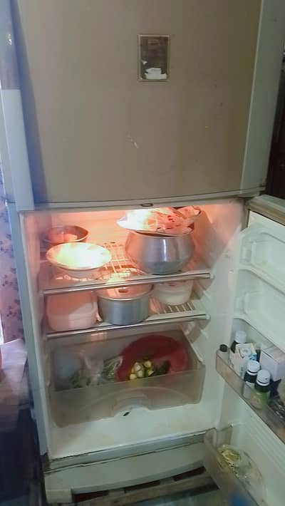 Refrigerator Dawlance very good condition