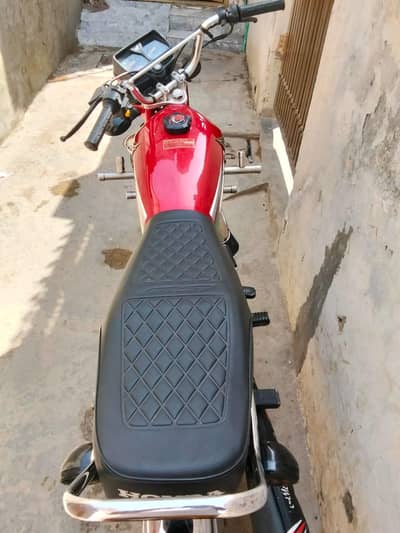 Honda 125 sale