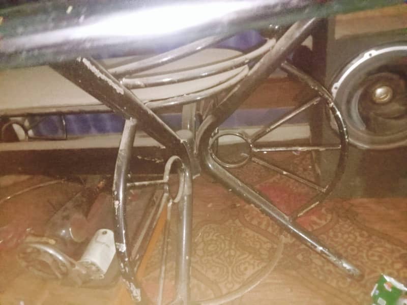 sheesha table big 1