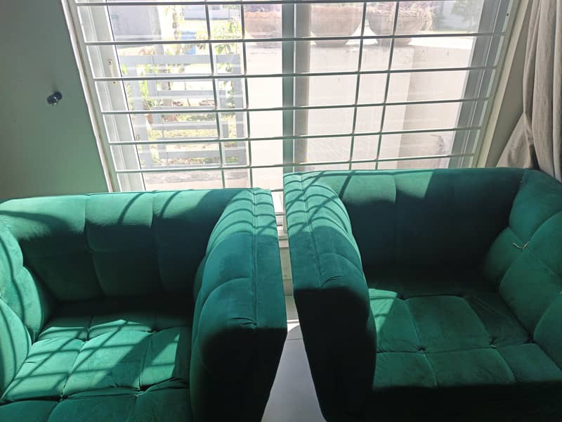 2 Sofa 2