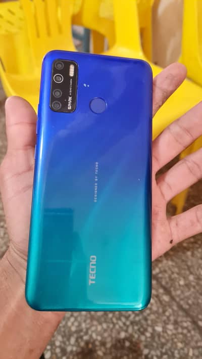 Tecno spark 5 pro 4 64