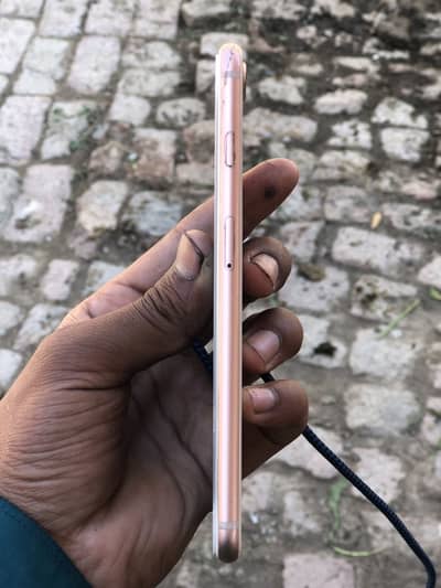 iPhone 8plus 64gb battery health 84 sim provider {MDM}