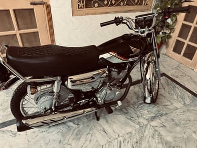 Honda 125 self start 26 model