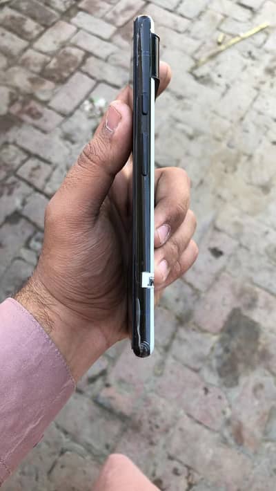 best device 8/128.10/10 condition