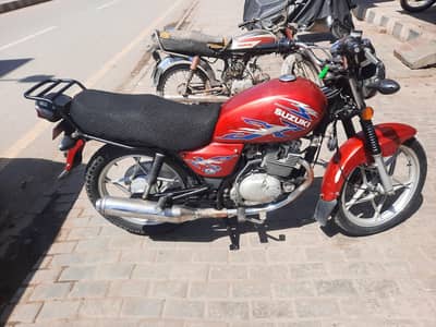 SUZUKI GS 150 SE