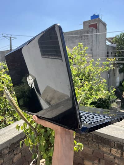 Hp laptop (urgent sale)