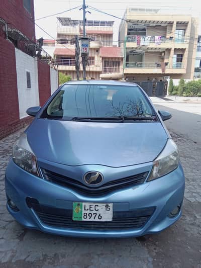 Toyota vitz 12/15