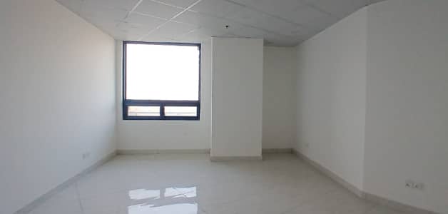 Exceptional Spaces Available Office 367 Square Feet For Rent In Main Boulevard Gulberg!