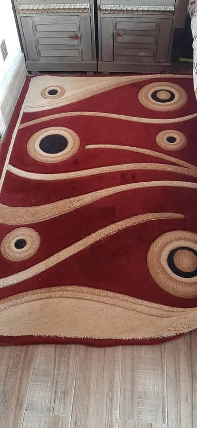 perfect condition carpet with fine design