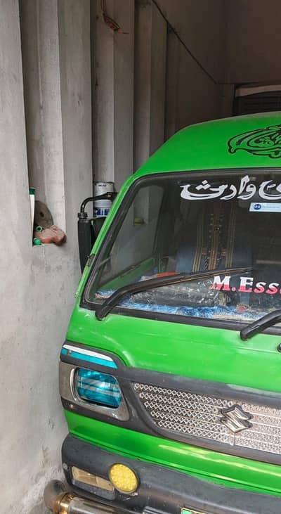 03124440247 ye number  jazz pr convert hai  tyre condition new hai