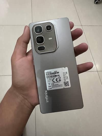 Selling Infinix Note 50 pro 12/256 Dual Sim approved