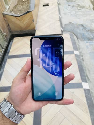 Iphone 11 pro max PTA APPROVED