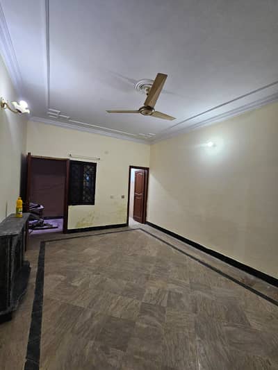 E-11/4 zahid market 7marla gruand porshan available for rent in E-11 Islamabad